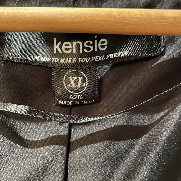 Kensie | NWT Ombré Shaggy Faux Fur Vest - size XL - Picture 6 of 8